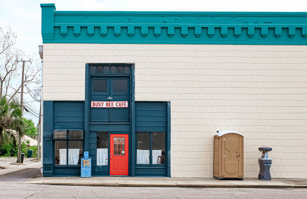 Best Porta potty rental near me  in Metairie, LA